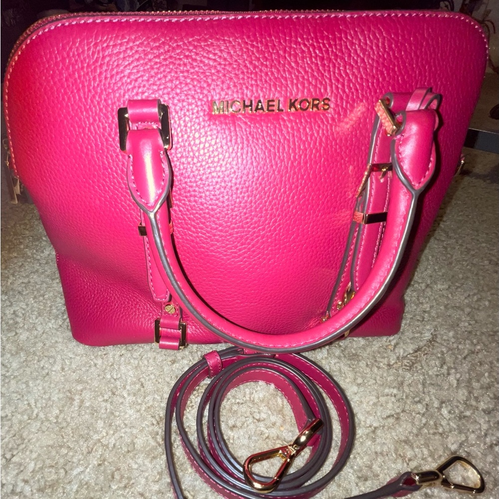 Red Michael Kors purse new without tags never used